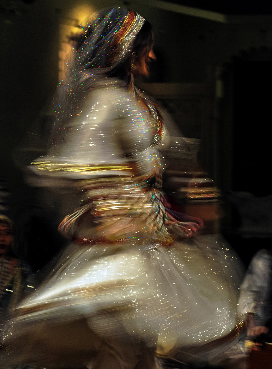 dancing girl 1